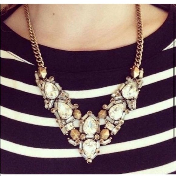 Stella & Dot Zora Crystal Statement Necklace - Picture 2 of 3